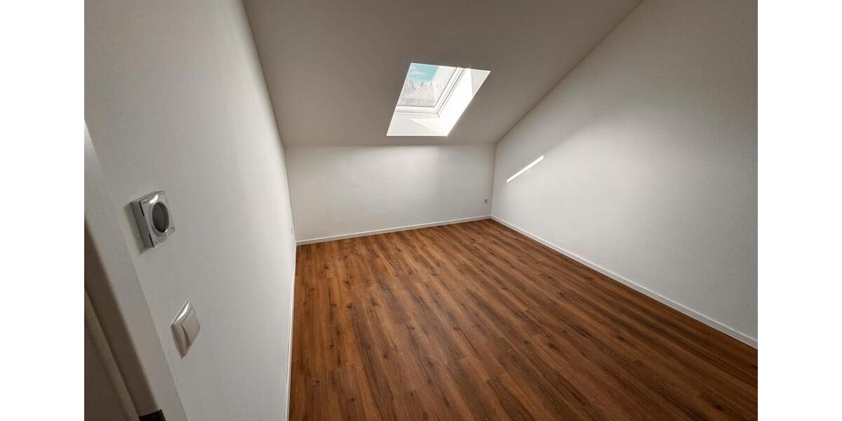 Dachgeschoßwohnung Rimbach - 2 Zimmer, 62 m&sup2;, 950&euro; | Angebot:26577782