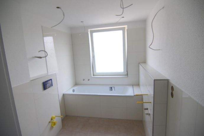 SCHÖNE VIERZimmerwohnung IM HERZEN VON NEUSS