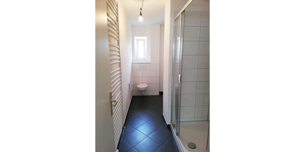 Etagenwohnung Bremerhaven Lehe - 3 Zimmer, 80 m&sup2;, 590&euro; | Angebot:25749036