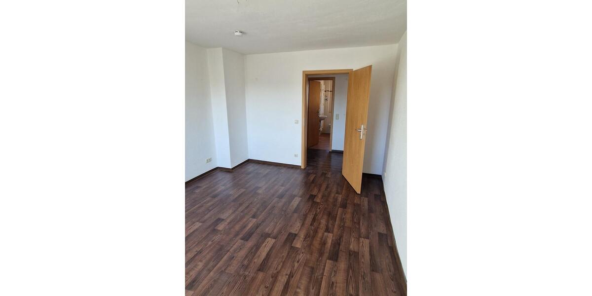 Etagenwohnung Gräfenhainichen - 3 Zimmer, 59 m&sup2;, 391&euro; | Angebot:26490810