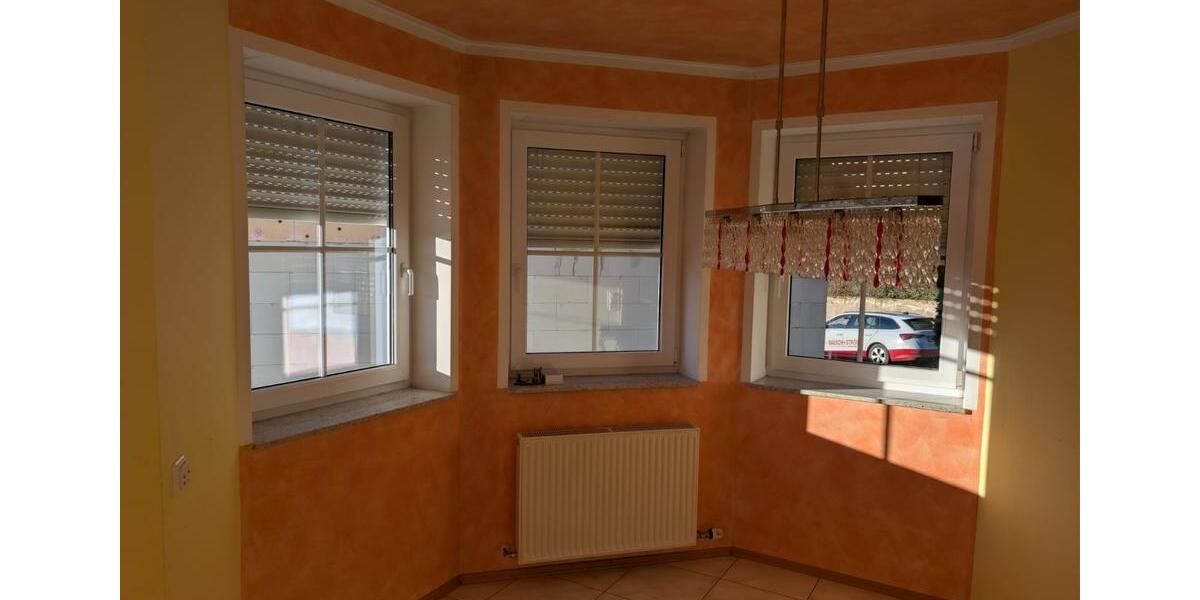 Einfamilienhaus Künzelsau - 7 Zimmer, 210 m&sup2;, 1.950&euro; | Angebot:24367758