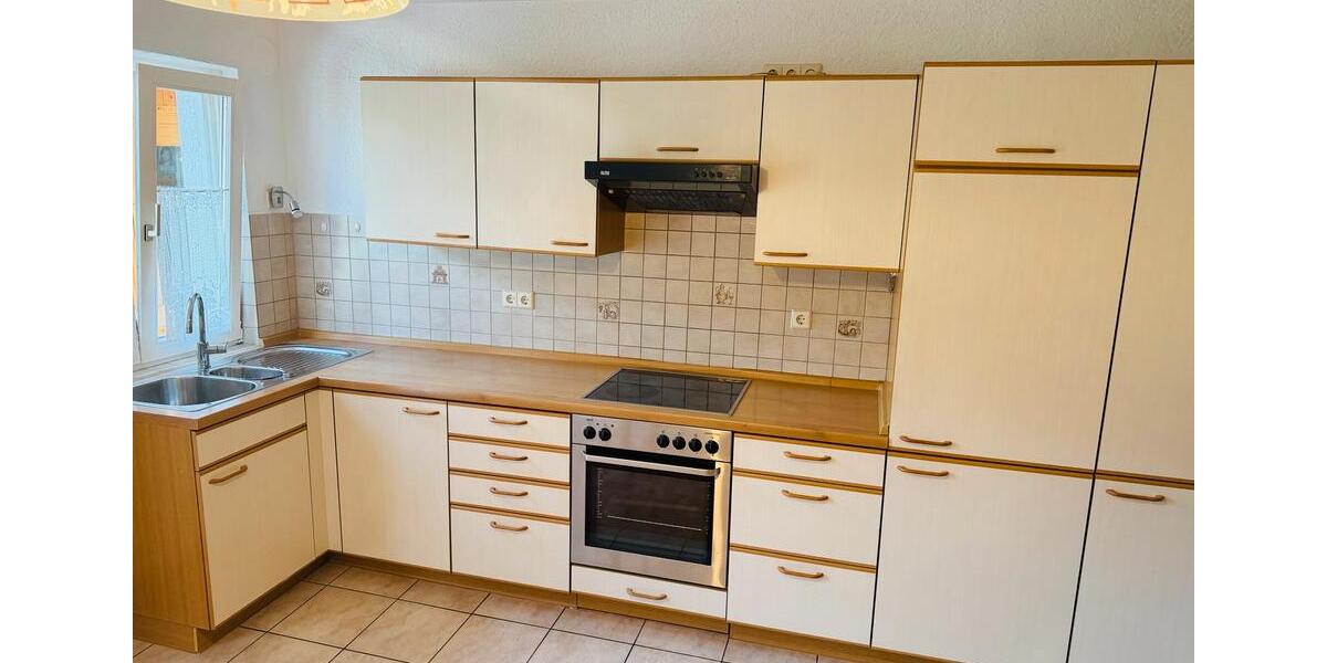 Dachgeschoßwohnung Immendingen - 3 Zimmer, 90 m&sup2;, 1.100&euro; | Angebot:26563732