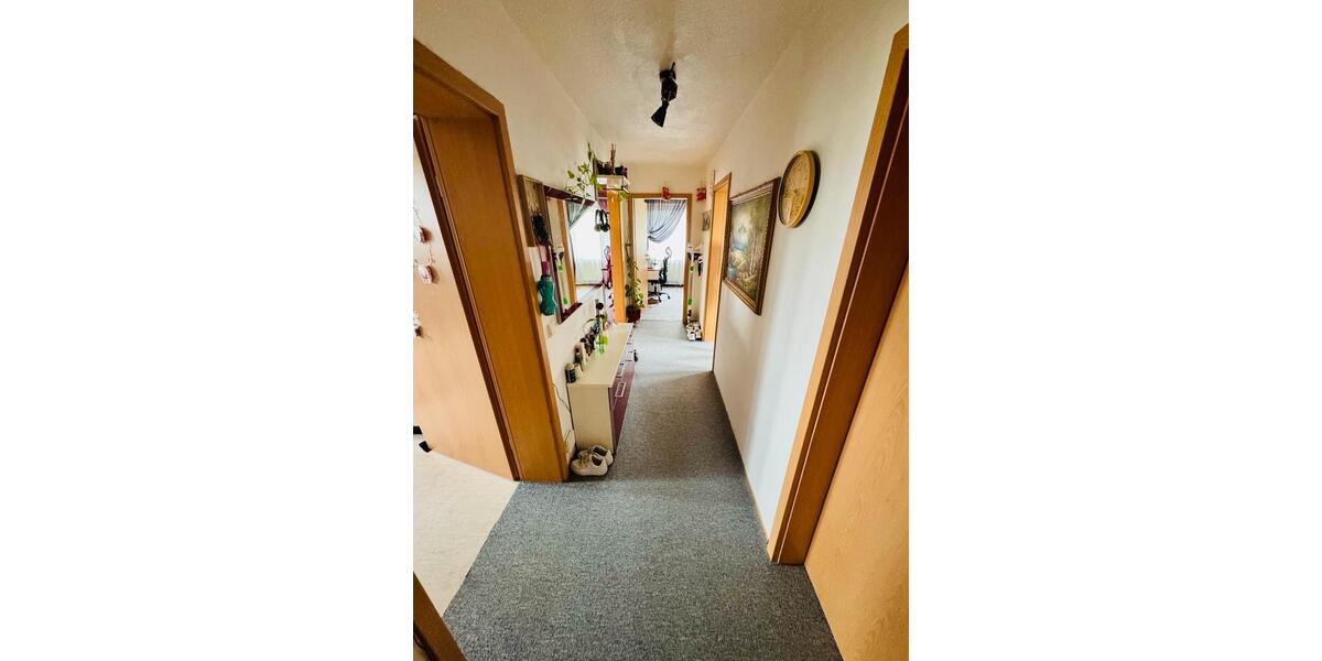 Dachgeschoßwohnung Vettelschoß - 3 Zimmer, 66 m&sup2;, 700&euro; | Angebot:26044322