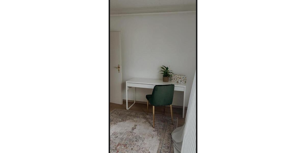 2 WG Zimmer frei, alles dabei 1 zimmer