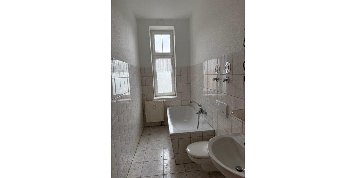 Etagenwohnung Bad Blankenburg - 1 Zimmer, 36 m&sup2;, 242&euro; | Angebot:26051117