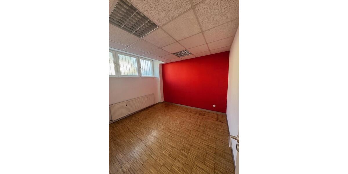 Gewerbeobjekt Villingen-Schwenningen Schwenningen - 1.200&euro; | Angebot:25891561