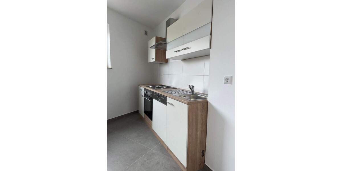 Etagenwohnung Bremen Westend - 4 Zimmer, 92 m&sup2;, 1.000&euro; | Angebot:25152622