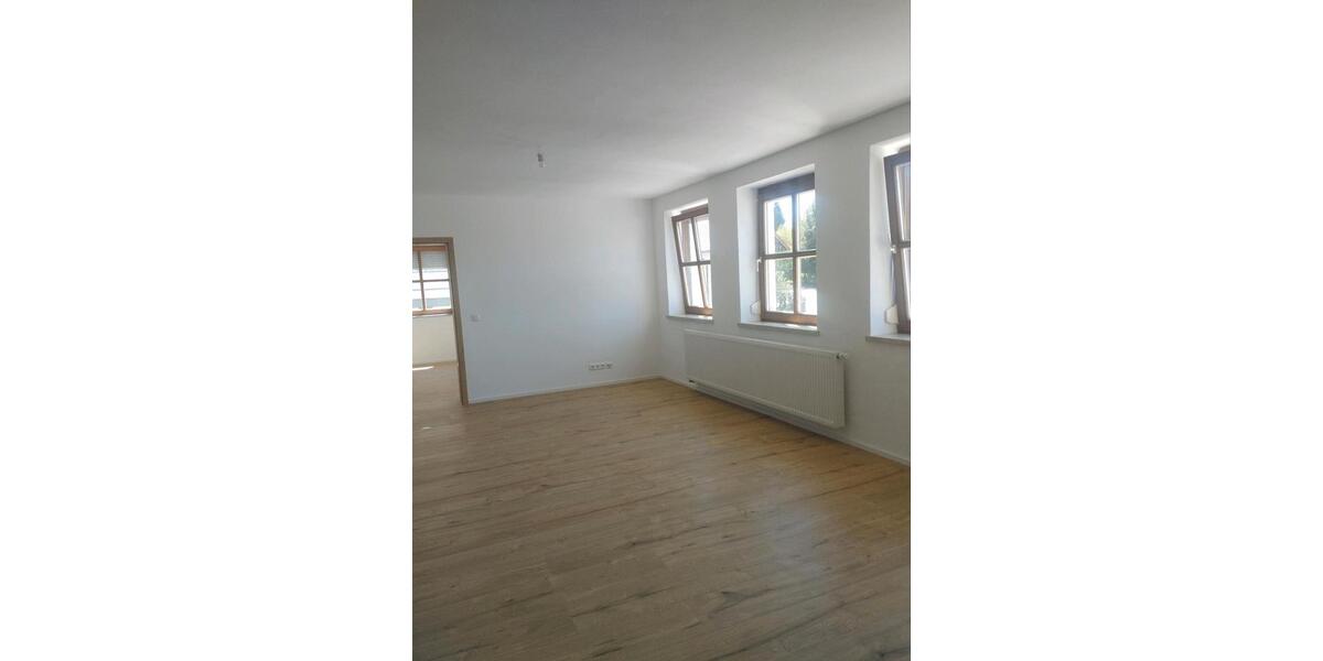 Etagenwohnung Egglham - 2 Zimmer, 60 m&sup2;, 670&euro; | Angebot:26380411