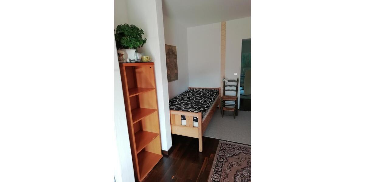 Etagenwohnung Bensheim - 2 Zimmer, 106 m&sup2;, 1.750&euro; | Angebot:25419198