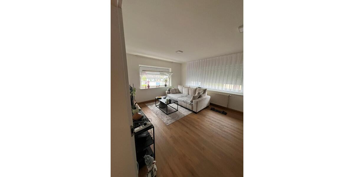 Etagenwohnung Bergrheinfeld - 3 Zimmer, 78 m&sup2;, 760&euro; | Angebot:26577605
