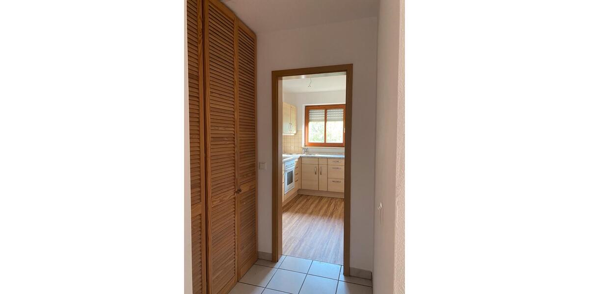 Etagenwohnung Kelheim - 2 Zimmer, 62 m&sup2;, 865&euro; | Angebot:24641676
