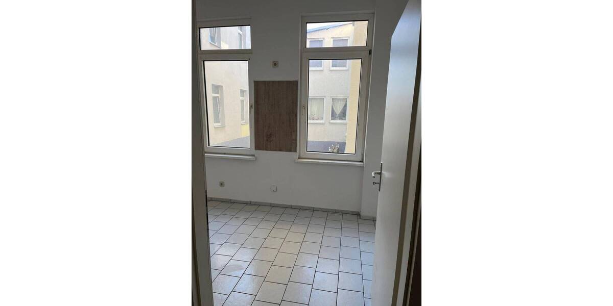 Etagenwohnung Halberstadt - 1 Zimmer, 46 m&sup2;, 255&euro; | Angebot:26204871