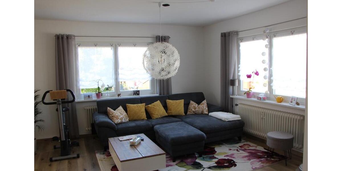 Etagenwohnung Selbitz - 2 Zimmer, 82 m&sup2;, 650&euro; | Angebot:26516745