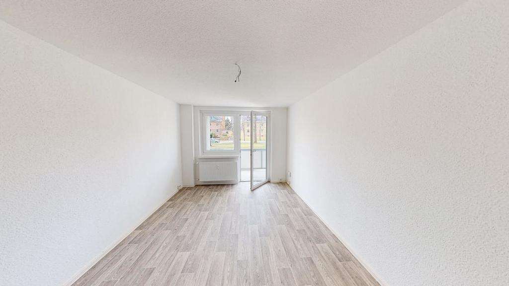 Etagenwohnung Chemnitz Altendorf - 1 Zimmer, 43 m&sup2;, 315&euro; | Angebot:27294665