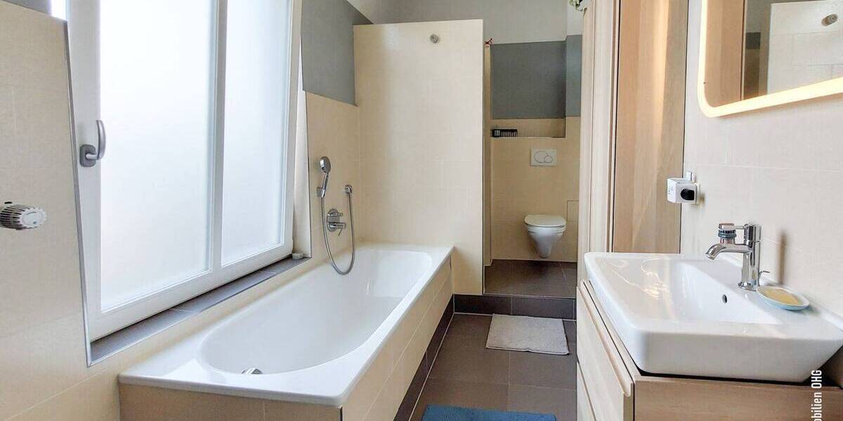 Etagenwohnung Stade Altländer Viertel - 5 Zimmer, 164 m&sup2;, 1.350&euro; | Angebot:26893137