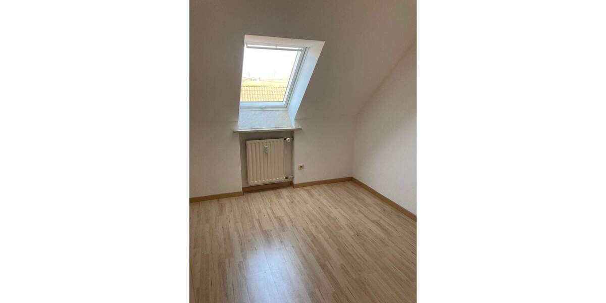 Etagenwohnung Schrobenhausen Hörzhausen - 3 Zimmer, 74 m&sup2;, 715&euro; | Angebot:25667190