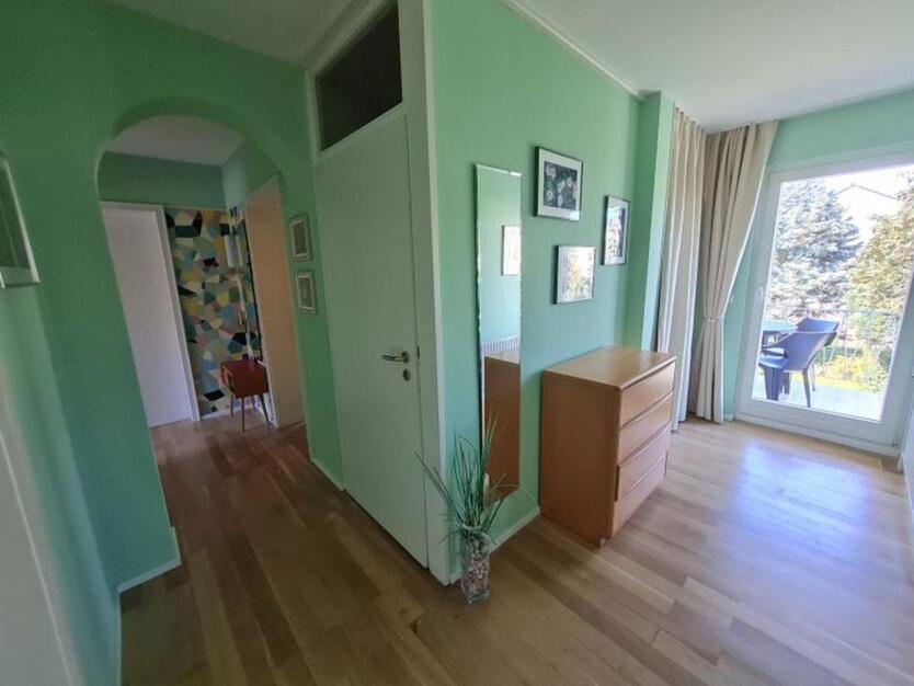 Möblierte Zimmer ab 1.10.2025 650 Euro warm