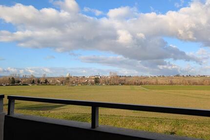 2-Zimmer-Wohnung mit Balkon im 2. Stock in Bischofsheim 2 zimmer