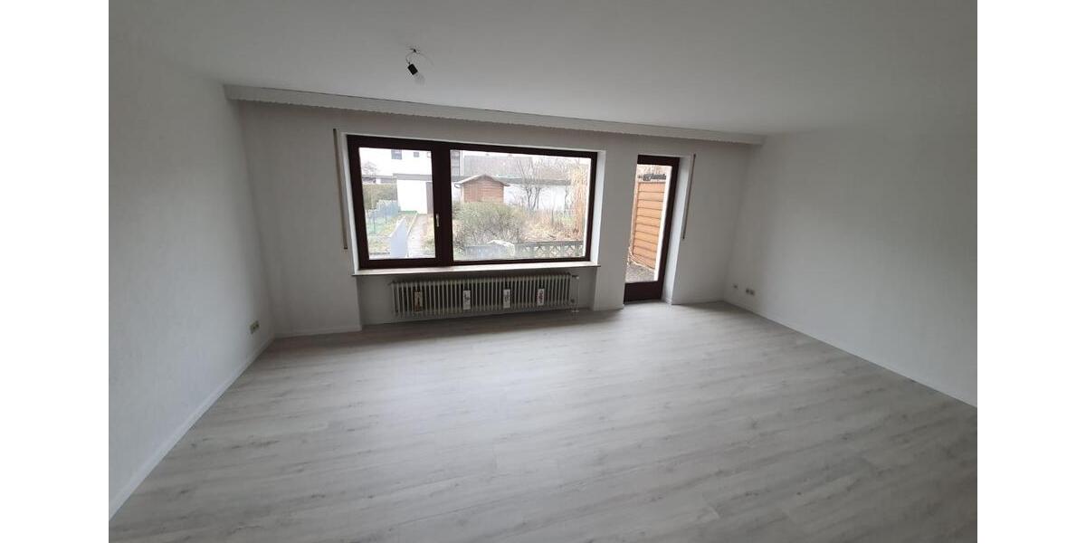 Reihenhaus Herzogenaurach - 5 Zimmer, 126 m&sup2;, 1.650&euro; | Angebot:26682503