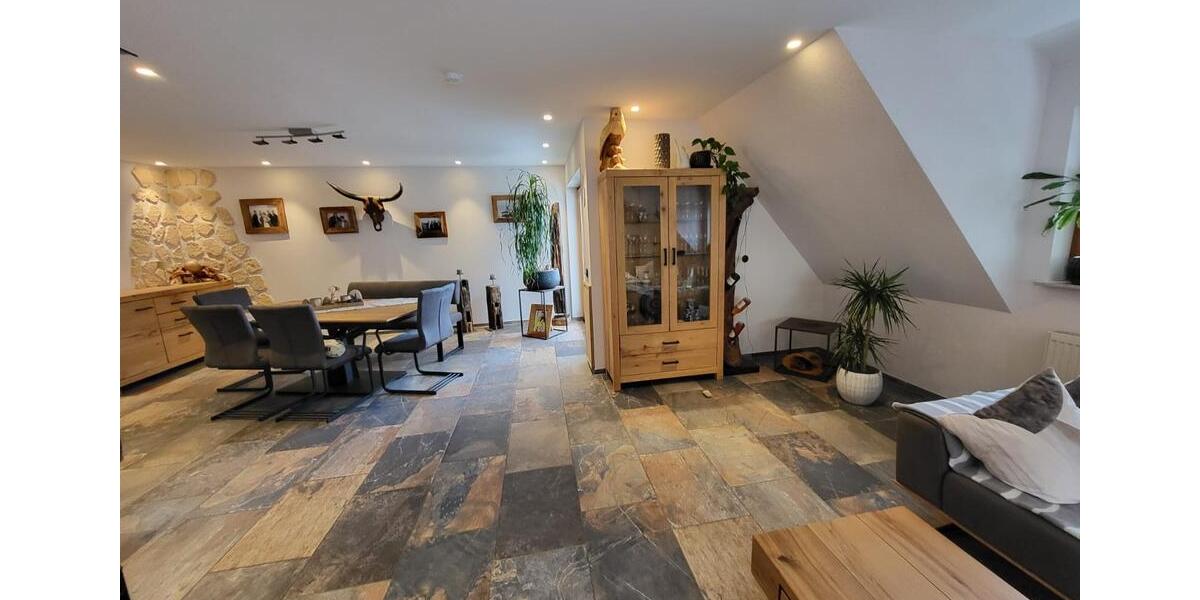 Maisonettenwohnung Sasbachwalden - 4 Zimmer, 112 m&sup2;, 1.680&euro; | Angebot:26531688