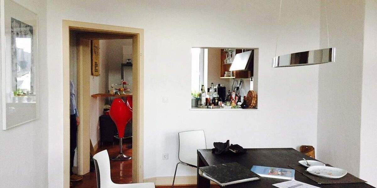 Etagenwohnung Koblenz Altstadt - 4 Zimmer, 110 m&sup2;, 1.400&euro; | Angebot:24766336