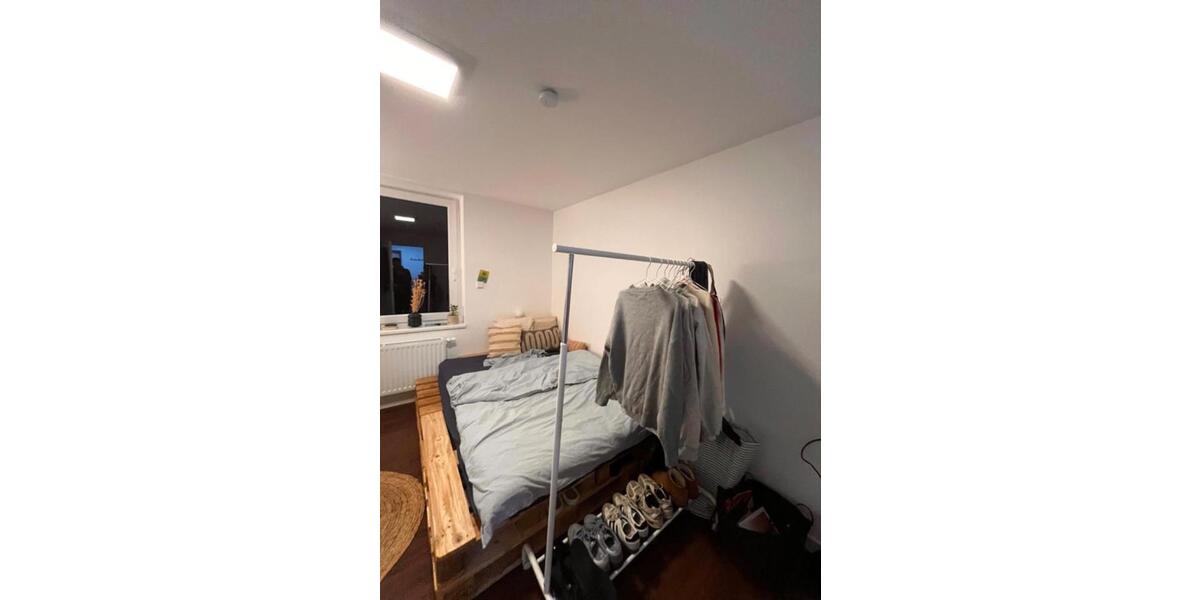 Etagenwohnung Lingen (Ems) Damaschke - 4 Zimmer, 70 m&sup2;, 275&euro; | Angebot:25867752
