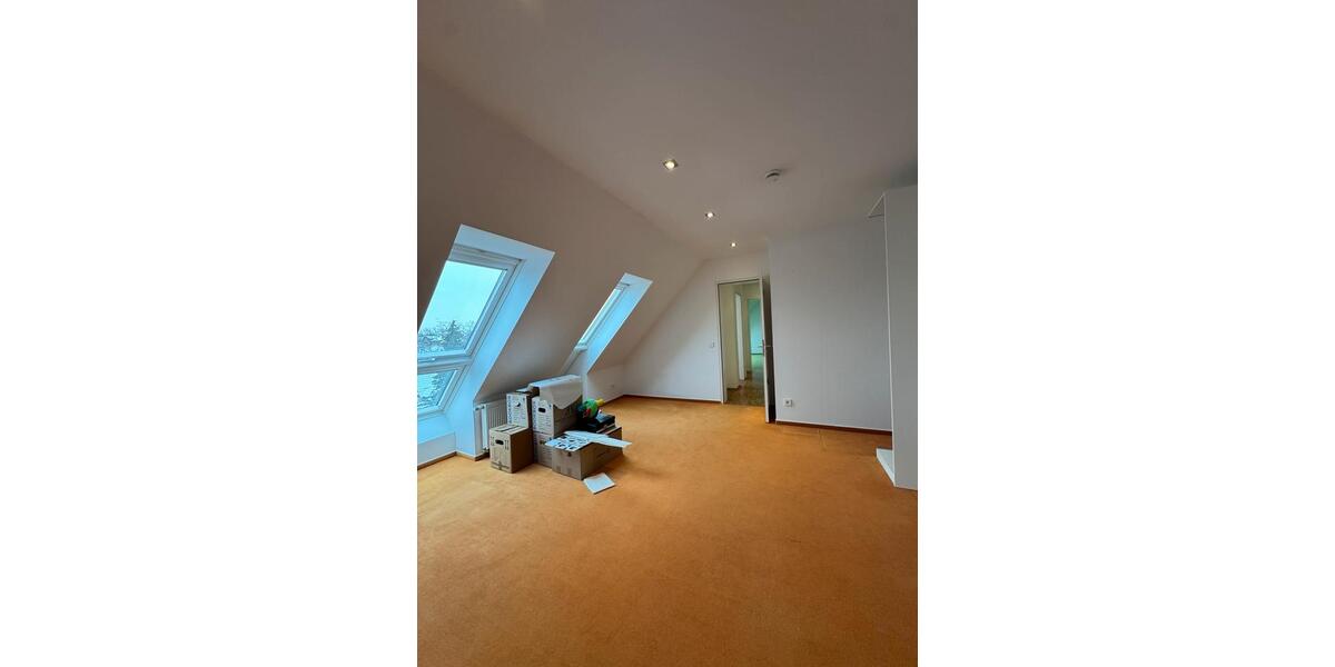 Maisonettenwohnung Hannover - 5 Zimmer, 196 m&sup2;, 2.470&euro; | Angebot:25148036