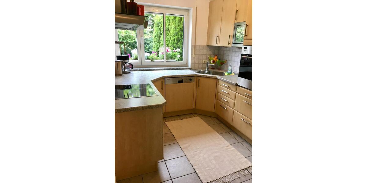 Wohnen auf Zeit Wackersdorf - 3 Zimmer, 95 m&sup2;, 98&euro; | Angebot:24152548