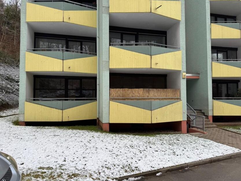 Erstbezug nach Renovierung, 3-Zimmer, 2 Balkone in Pirmasens zimmer