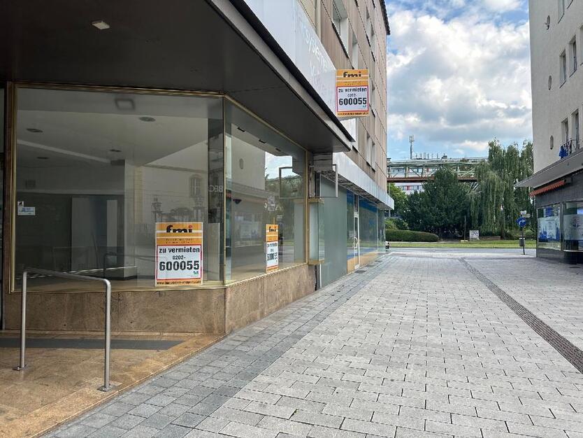 TOP GEPFLEGTES LADENLOKAL IN BARMER RATHAUSNÄHE (9093)