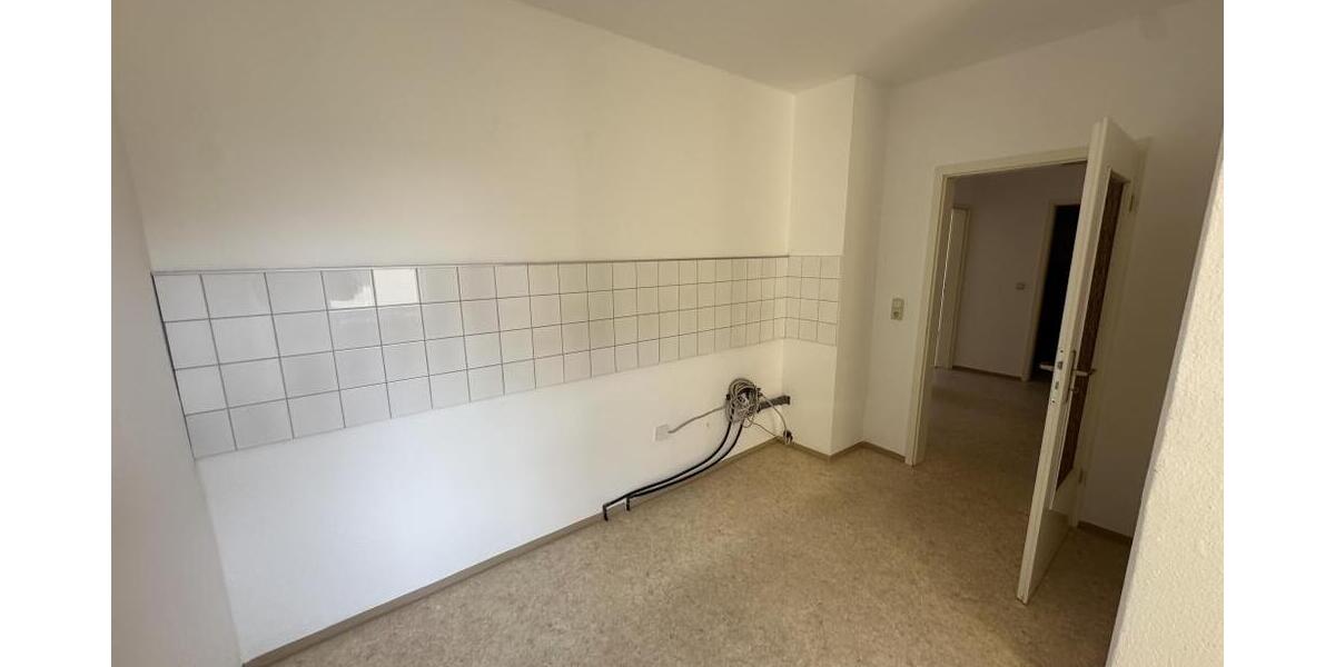 Gemütliche 3-Raum Wohnung im Zentrum von Gera! Nähe Hauptbahnhof! - Etagenwohnung Gera Ostviertel | Angebot:27442162