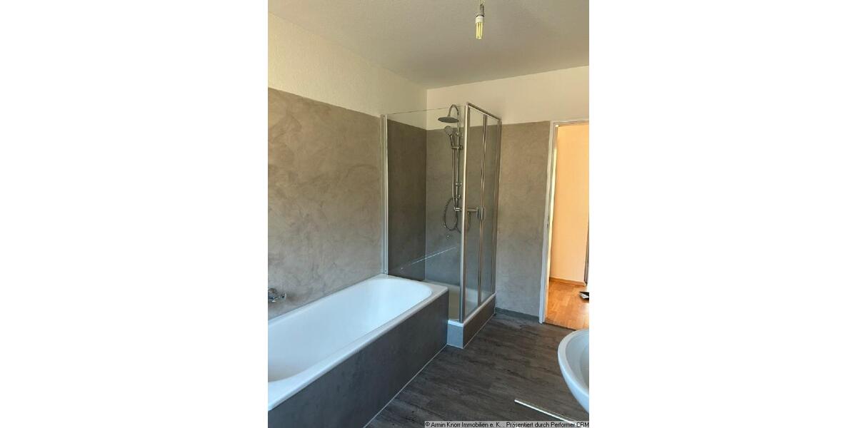 Dachgeschoßwohnung Wildeshausen - 4 Zimmer, 87 m&sup2;, 780&euro; | Angebot:25886873