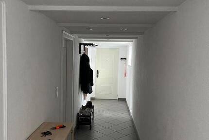 Wohnen auf Zeit Münster (Hessen) - 4 Zimmer, 15 m&sup2;, 450&euro; | Angebot:25844214