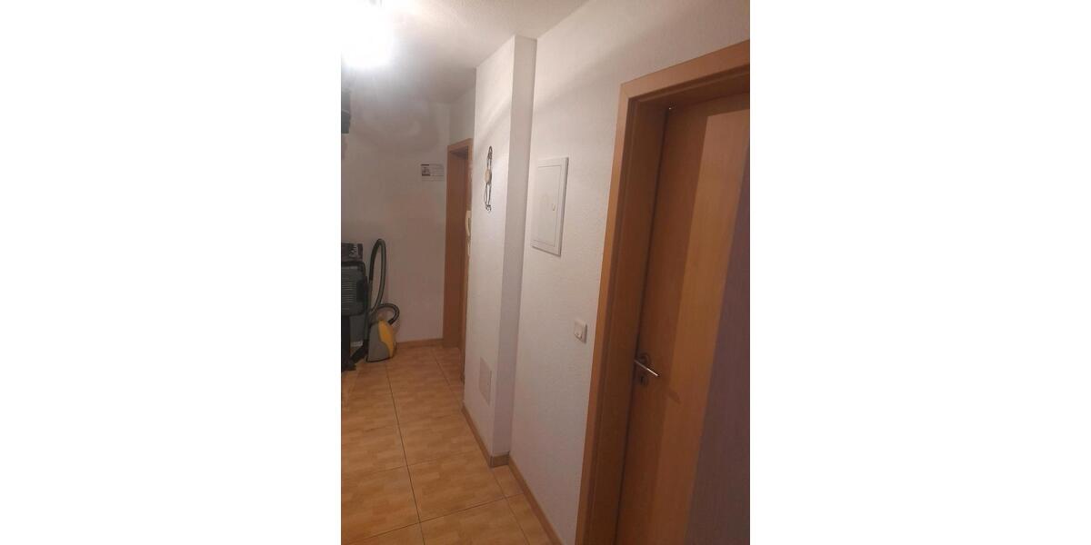Etagenwohnung Bitterfeld-Wolfen Wolfen - 1 Zimmer, 36 m&sup2;, 410&euro; | Angebot:26123968
