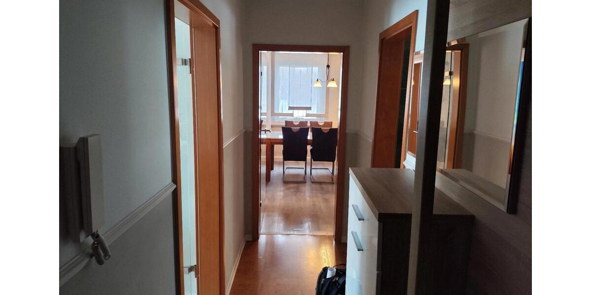 Etagenwohnung Haselbachtal - 4 Zimmer, 84 m&sup2;, 655&euro; | Angebot:24712845