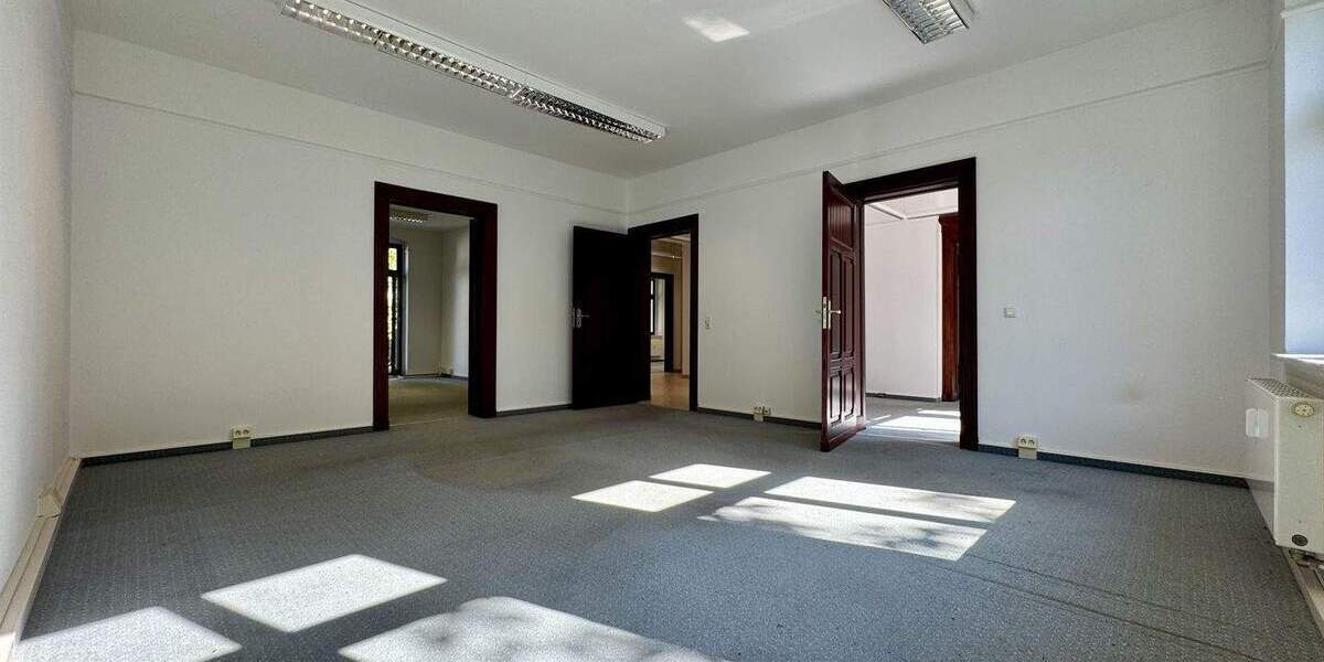 Mehrfamilienhaus, Wohnhaus Magdeburg Stadtfeld Ost - 1 Zimmer, 113 m&sup2;, 6.360&euro; | Angebot:25699975