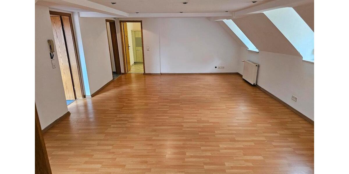 Etagenwohnung Worms - 3 Zimmer, 80 m&sup2;, 790&euro; | Angebot:24817499
