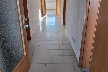 Wohnung Nittenau - 4 Zimmer, 90 m&sup2;, 800&euro; | Angebot:25960610