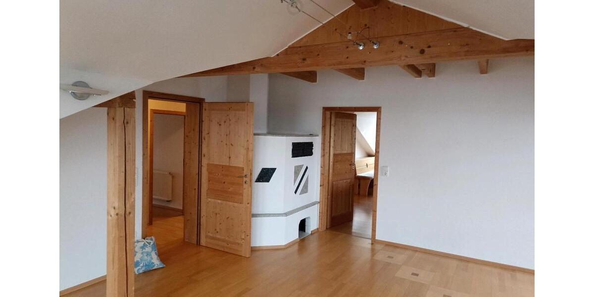115 m² Dachgeschosswohnung mit Fernblick in Perlesreut zimmer