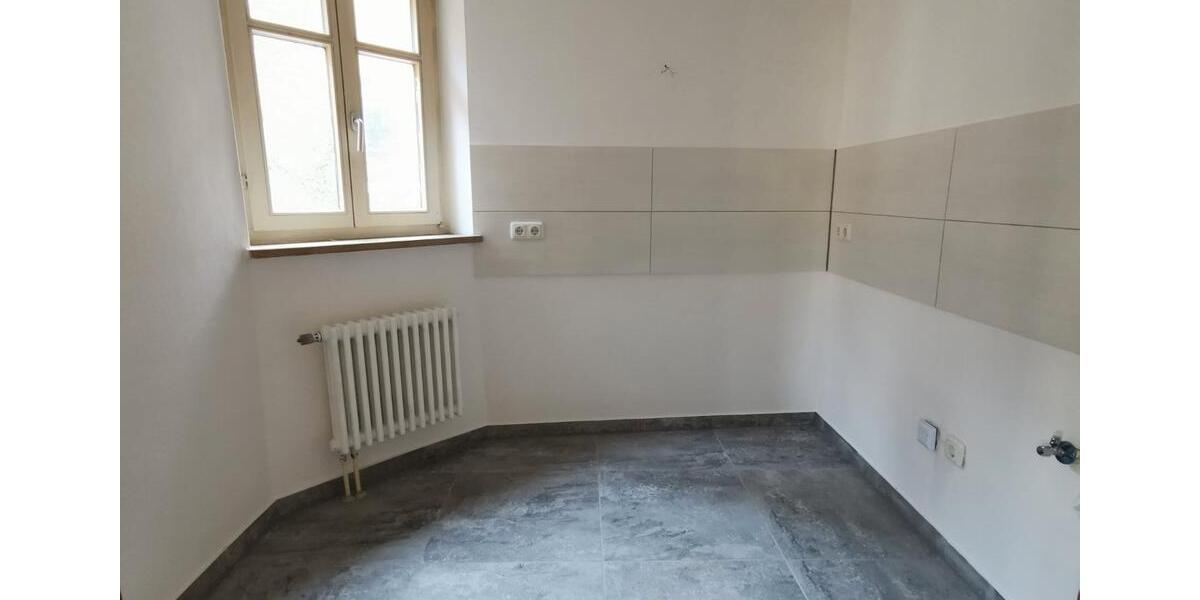 Etagenwohnung Deggendorf - 1 Zimmer, 37 m&sup2;, 400&euro; | Angebot:26560508