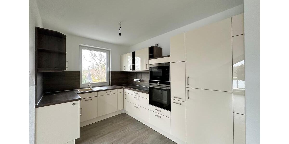 Dachgeschoßwohnung Bad Zwischenahn - 3 Zimmer, 109 m&sup2;, 1.100&euro; | Angebot:24682467