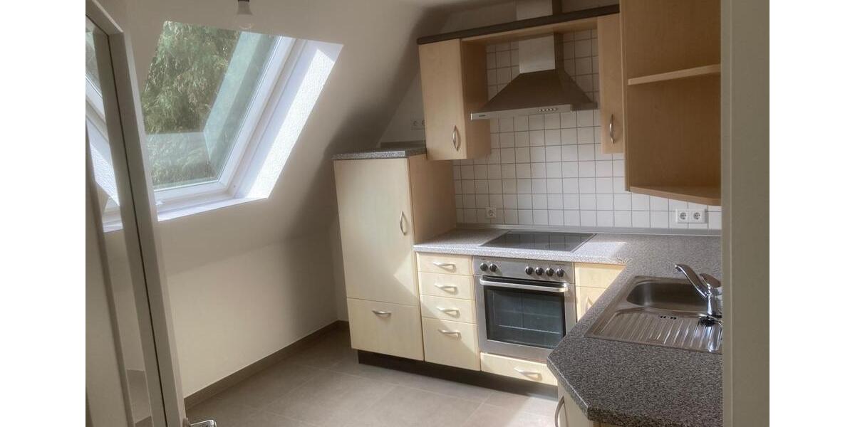 Dachgeschoßwohnung Warendorf - 2 Zimmer, 80 m&sup2;, 800&euro; | Angebot:25648318
