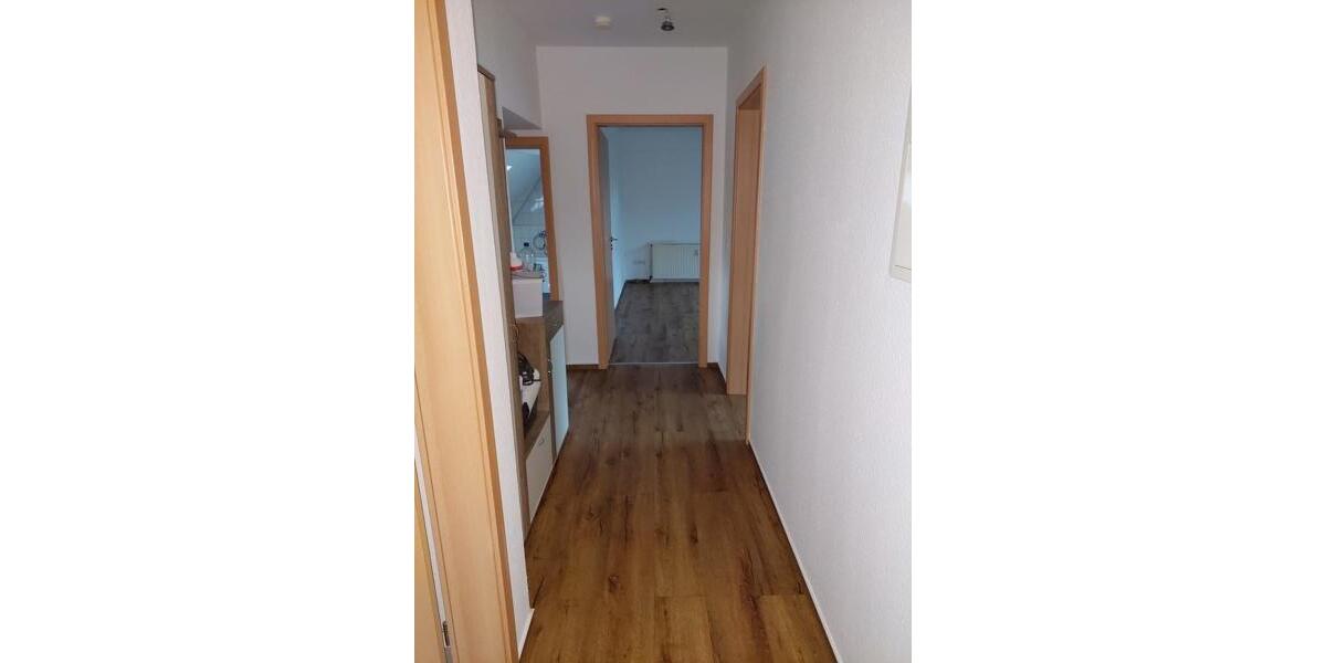 Dachgeschoßwohnung Aschersleben - 3 Zimmer, 72 m&sup2;, 395&euro; | Angebot:25990006
