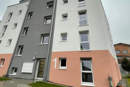 Barrierefreie, helle Neubau-Wohnung mit Balkon in Furtwangen (3,6,9,12) 3 zimmer