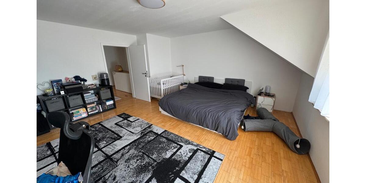 Reihenhaus Neumarkt in der Oberpfalz Altenhof - 4 Zimmer, 130 m&sup2;, 1.620&euro; | Angebot:25916401