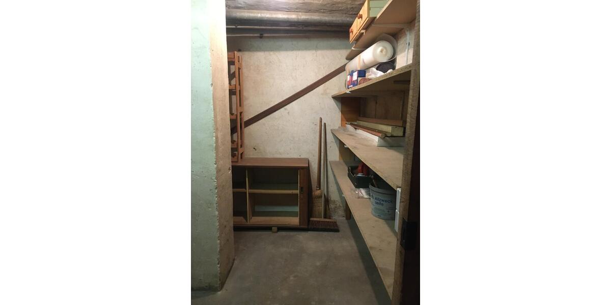 Dachgeschoßwohnung Esslingen am Neckar - 2 Zimmer, 49 m&sup2;, 900&euro; | Angebot:24612224