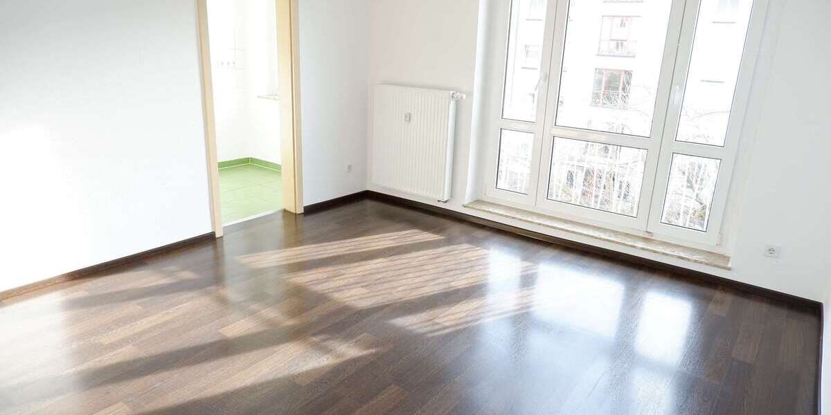 Etagenwohnung Chemnitz Lutherviertel - 2 Zimmer, 41 m&sup2;, 236&euro; | Angebot:27115283