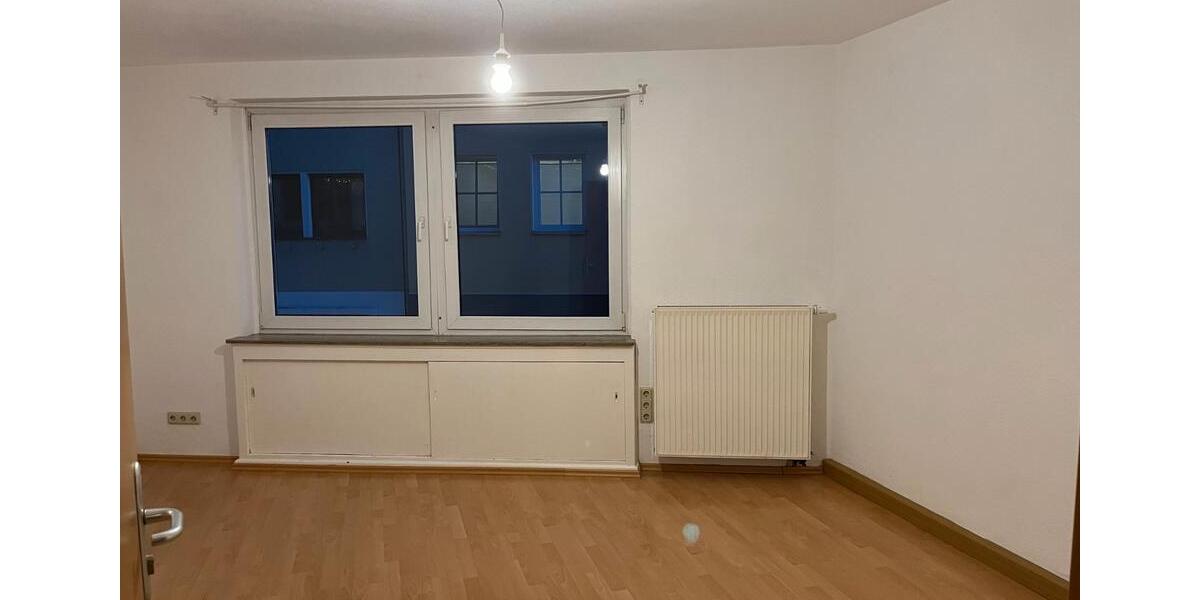 Wohnen auf Zeit Siegen - 1 Zimmer, 22 m&sup2;, 300&euro; | Angebot:26329547