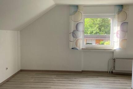 Wohnung Gaildorf - 3 Zimmer, 68 m&sup2;, 800&euro; | Angebot:26634382