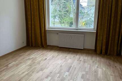 Wohnung Berlin Steglitz-Zehlendorf - 3 Zimmer, 78 m&sup2;, 1.300&euro; | Angebot:26183184